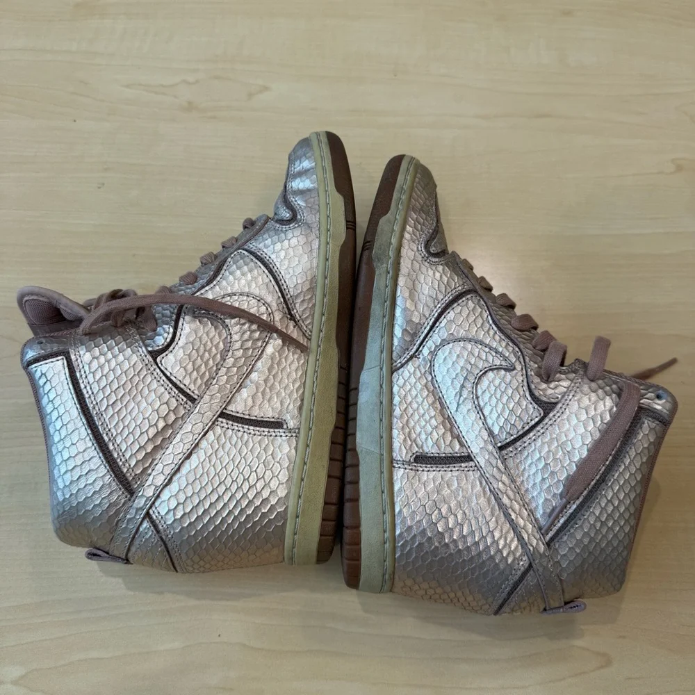 Nike Dunk‎ Sky Hi Rose Gold Wedge High Top Sneakers Size 8